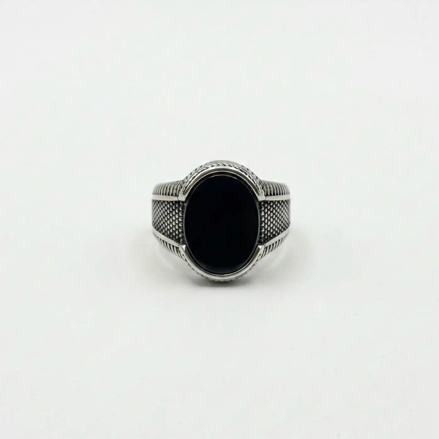 The Artisan Oval Signet
