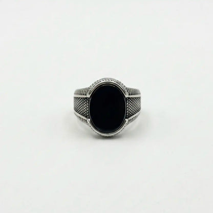 The Artisan Oval Signet